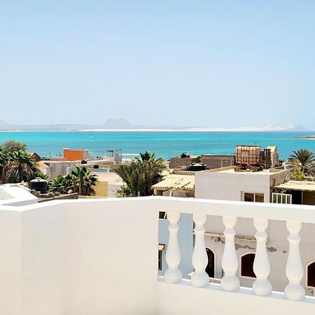 Surfhouse Boavista Pansiyon Sal Rei Dış mekan fotoğraf
